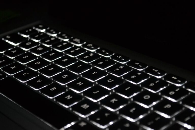 macbook pro keyboard wear